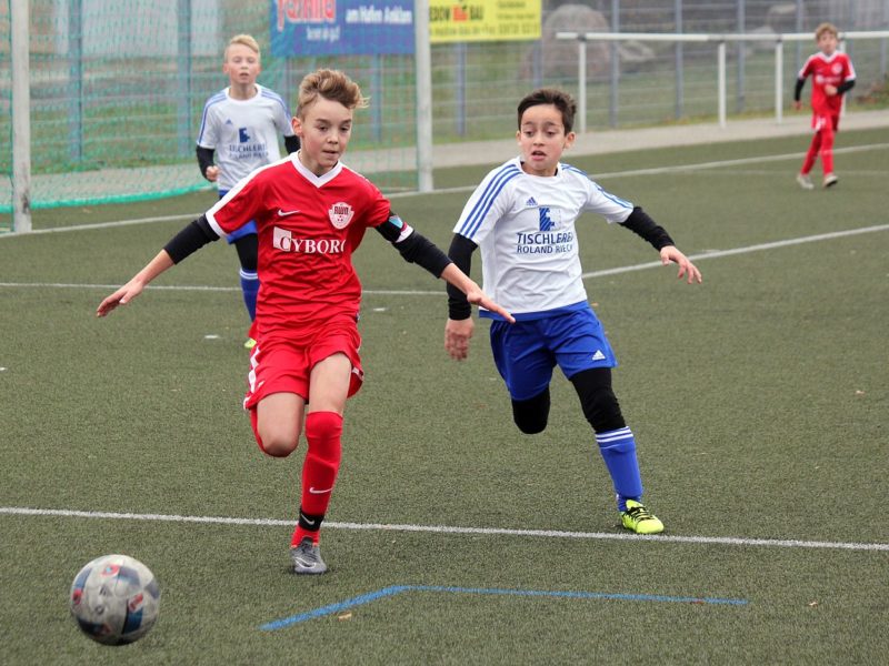 Nachwuchs-Landesliga: D1-Junioren bezwingen Rot-Weiß Neubrandenburg mit 3:0 Nachwuchs-Landesliga: D1-Junioren bezwingen Rot-Weiß Neubrandenburg mit 3:0