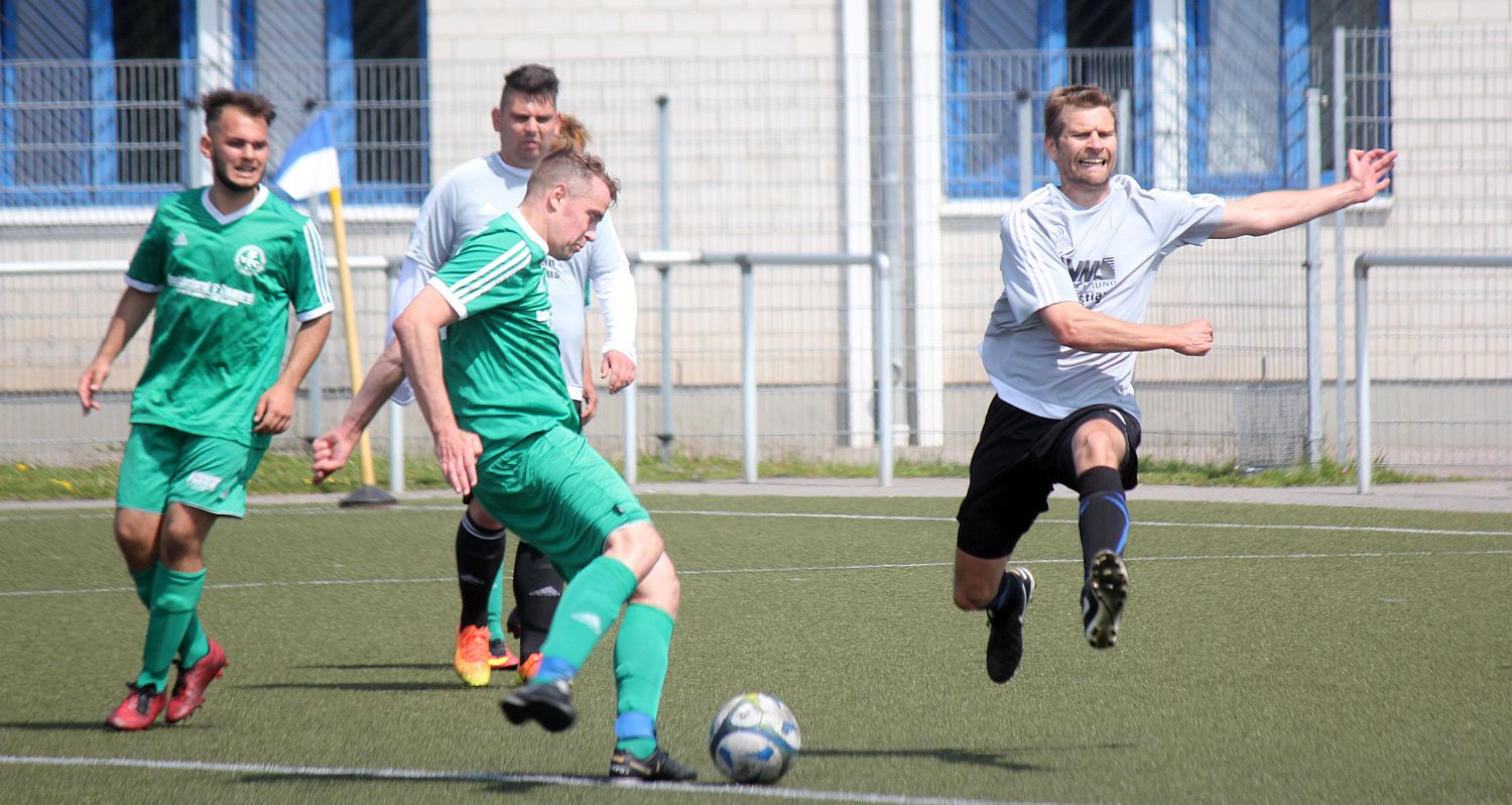 Kreisliga-Team bezwingt Tabellenschlusslicht Viereck mit 4:0