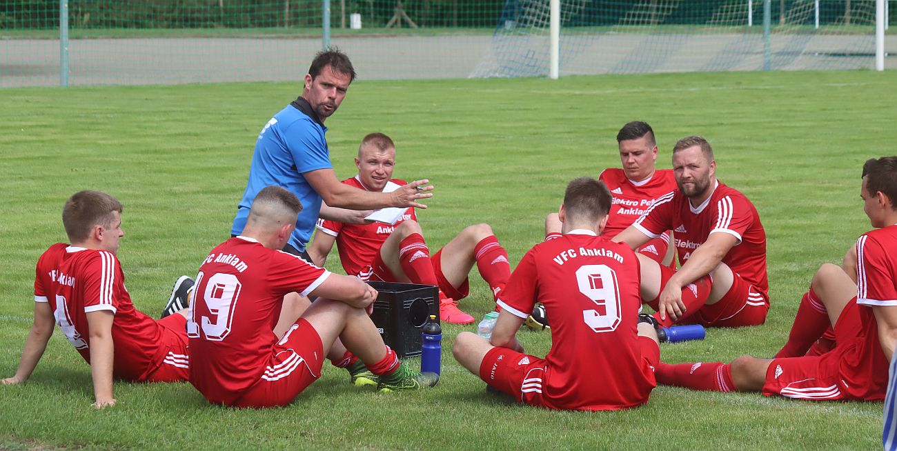 Höcker-Team startet mit zwei Auswärtsspielen in die neue Saison