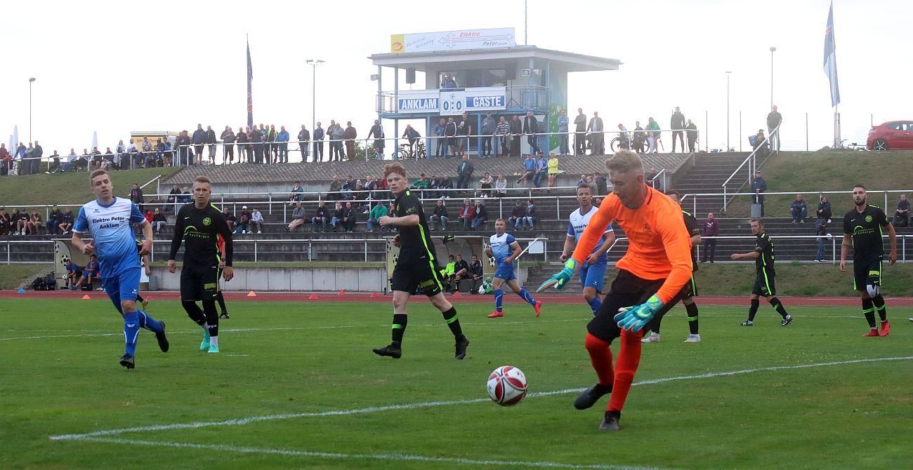 Landesliga-Elf bezwingt Aufsteiger FC Insel Usedom mit 2:0