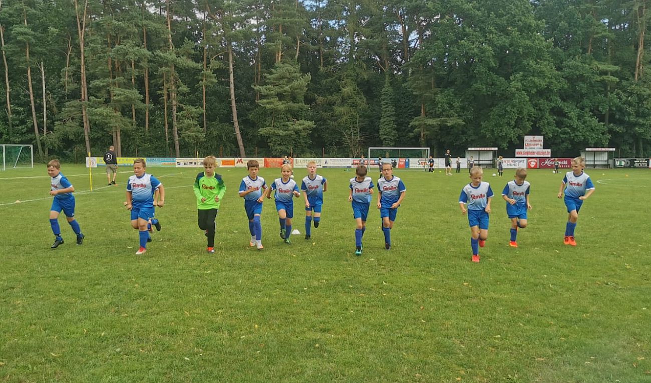 E-Junioren gewinnen Vorbereitungsspiel in Weitenhagen