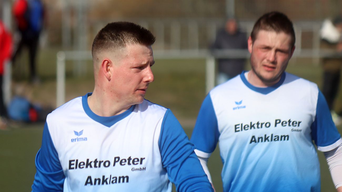 Landesliga-Kicker reisen als Außenseiter nach Neubrandenburg