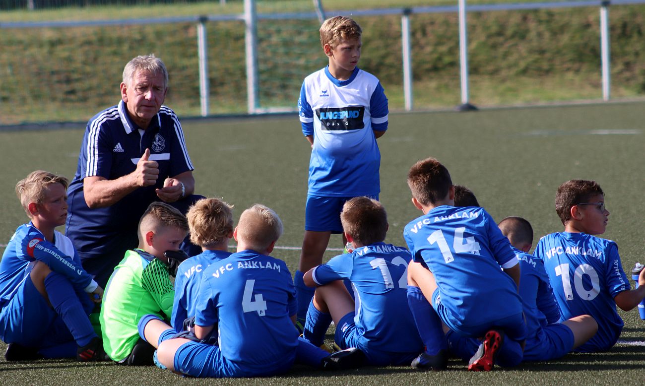 E2-Junioren sind gegen den Kreisliga-Spitzenreiter chancenlos