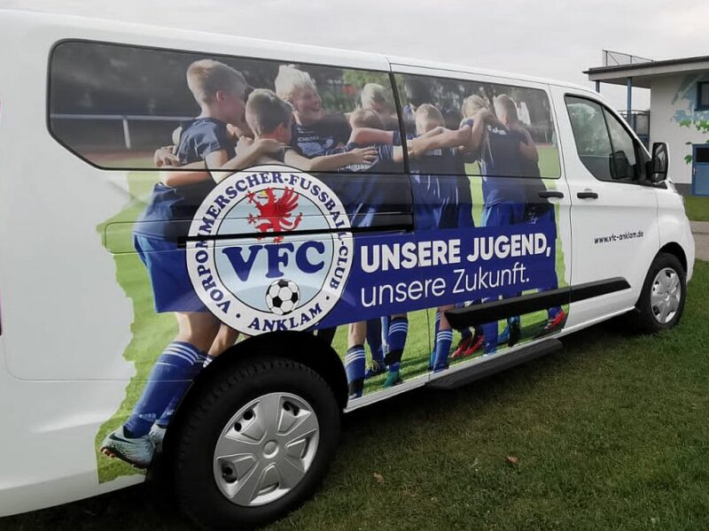 Neuzugang auf vier Rädern: Unser Club hat einen neuen Vereinsbus
