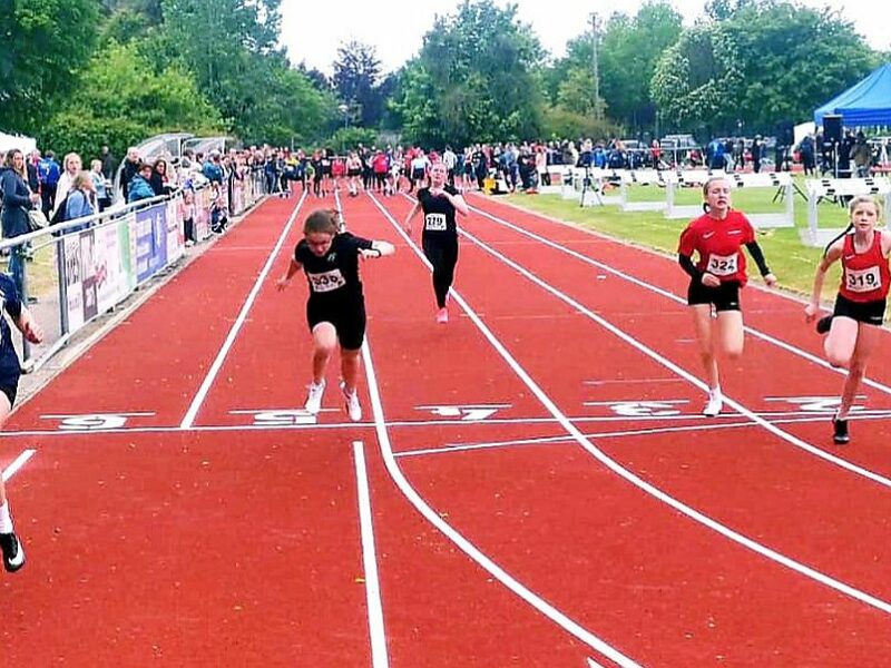 Hohes Leistungsniveau unserer Leichtathleten wird mit Siegen und vielen Podestplätzen belohnt