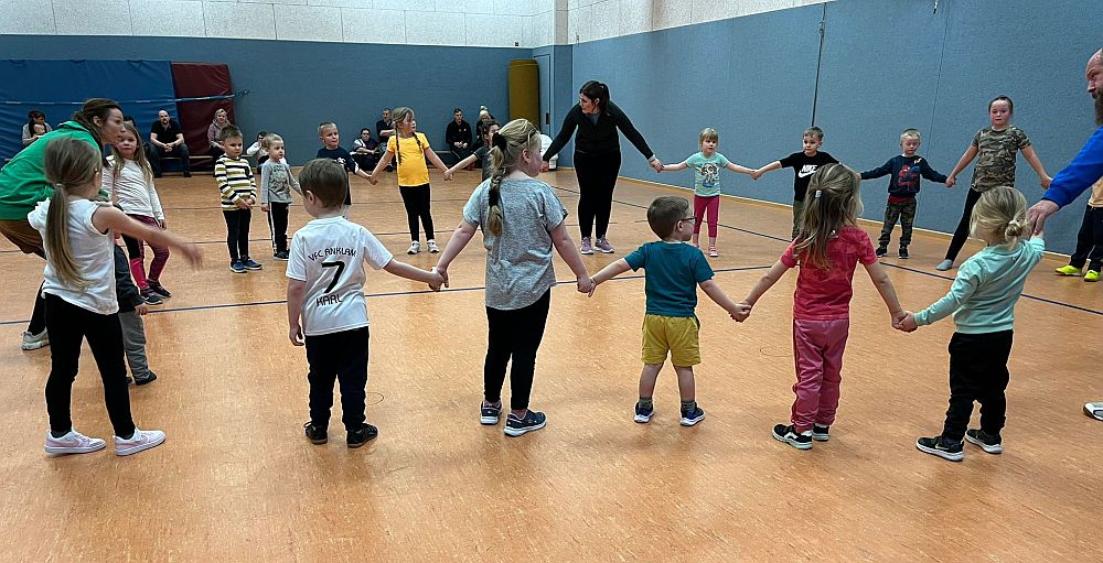 Kindersport-Training erlebt erfolgreiche Premiere