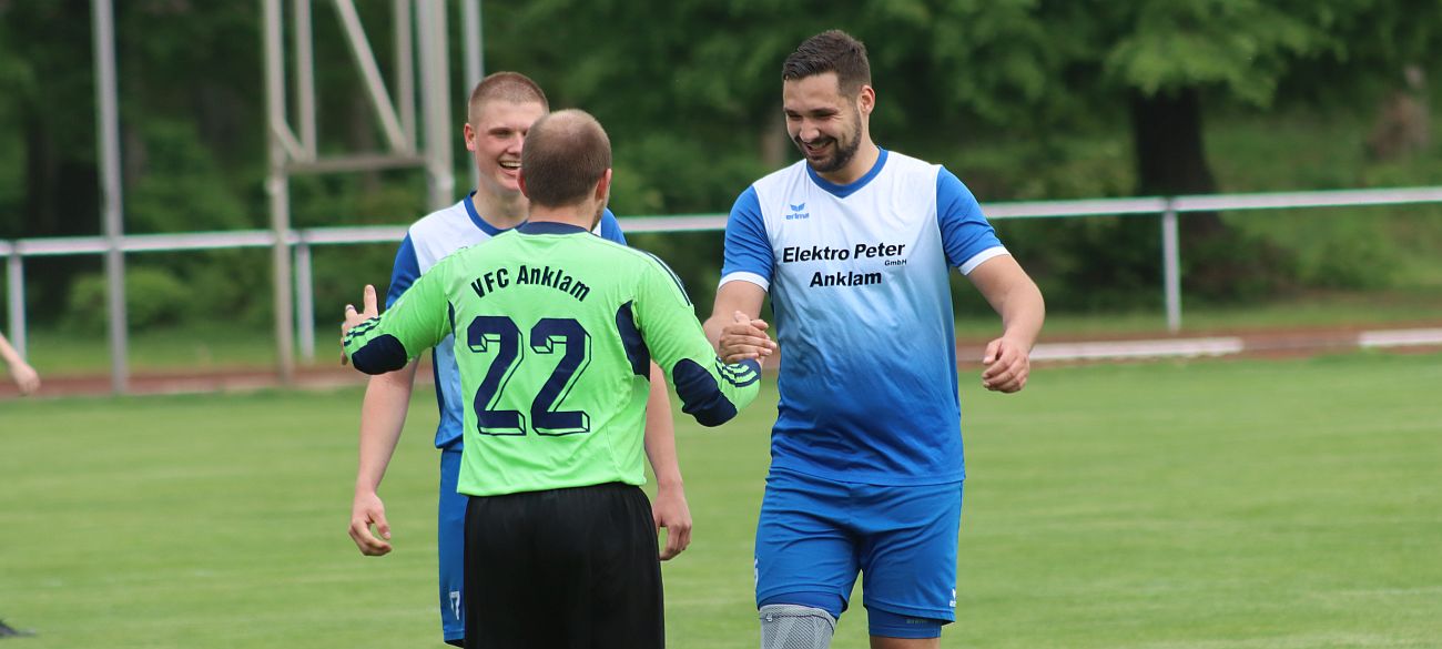 Landesliga-Kickern feiern 5:2-Heimsieg gegen FCN-Zweite