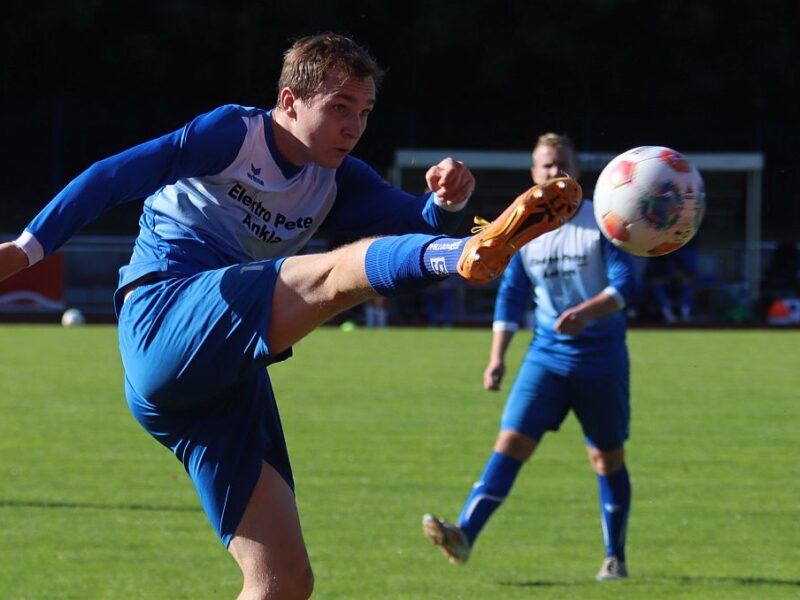 Frühe Führung, herbe Niederlage: Landesliga-Team verliert 1:7