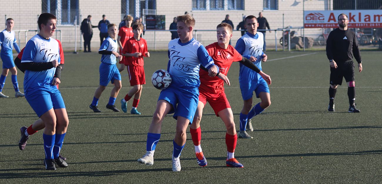 B-Junioren drehen 1:3-Rückstand in spektakulärem Landesliga-Spiel