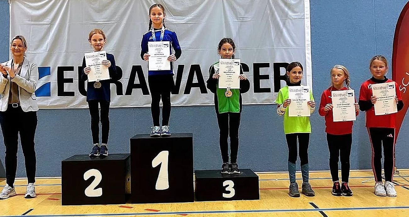 Mathilda Österreich läuft zu Silber bei Crosslauf-Landesmeisterschaften Mathilda Österreich läuft zu Silber bei Crosslauf-Landesmeisterschaften