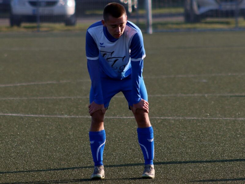 B-Junioren müssen sich nach 2:0-Führung mit einem Punkt begnügen B-Junioren müssen sich nach 2:0-Führung mit einem Punkt begnügen