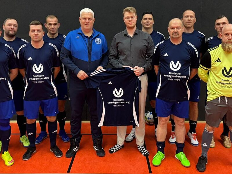 Ü35-Team läuft dank Felix Hytra in neuem Outfit auf