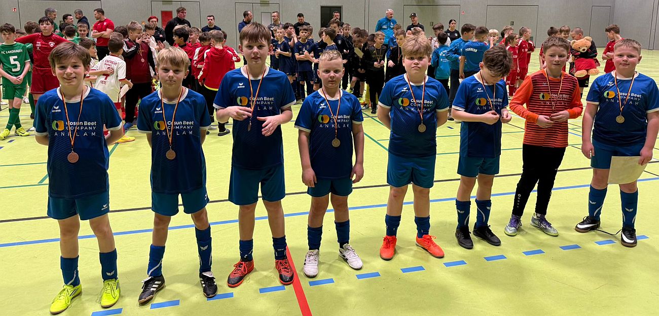 Zwischen Lernprozess und Erfolg: E1-Jugend meistert Doppelbelastung