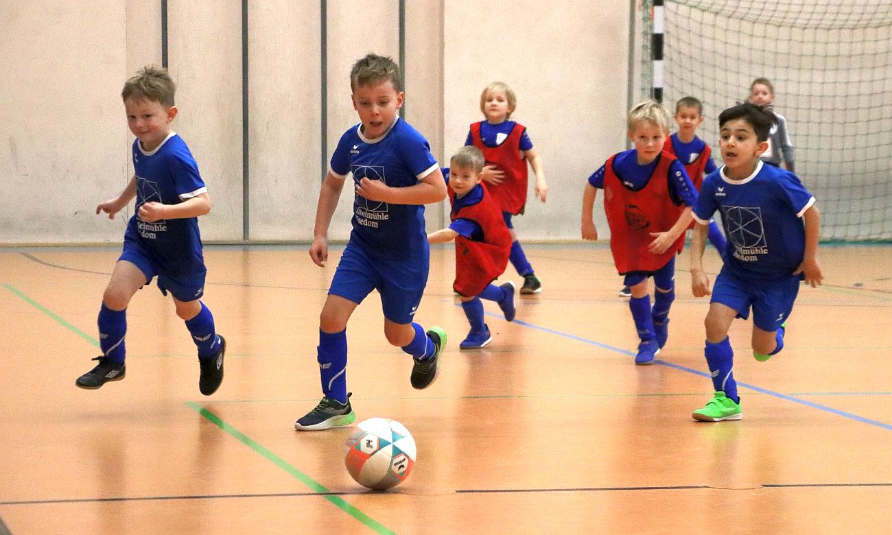 Bambini-Team überzeugt beim Hallencup mit Bronzeplatz