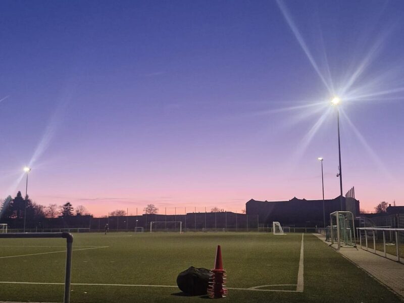 Flutlichtanlage erfolgreich auf LED umgerüstet