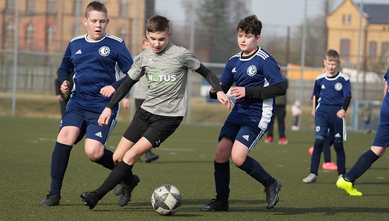 D1-Junioren dominieren im ersten Punktspiel des Jahres nach Belieben