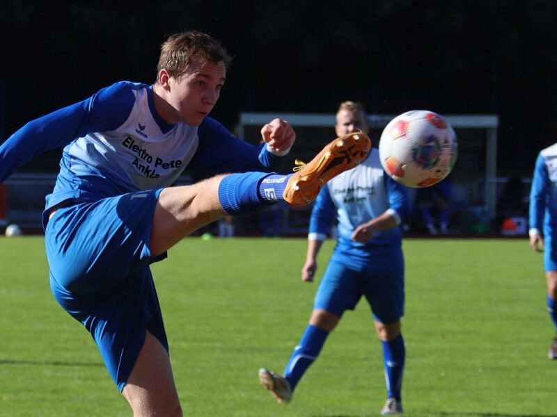 Landesliga gesichert: Unser Team schafft Klassenerhalt trotz Niederlage in Waren