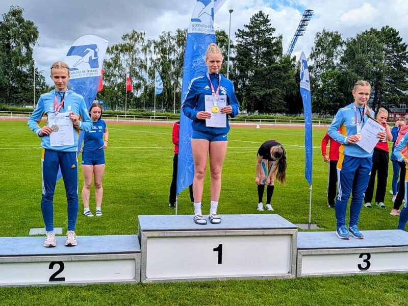 Goldener Medaillenregen für unsere Leichtathletik-Asse in Rostock Goldener Medaillenregen für unsere Leichtathletik-Asse in Rostock
