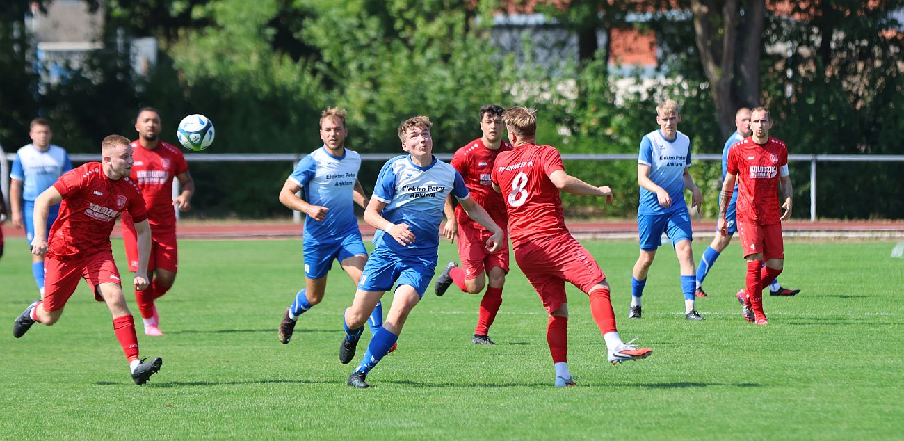 Mit schweren Beinen: Landesliga-Kicker verlieren Härtetest gegen Pasewalk