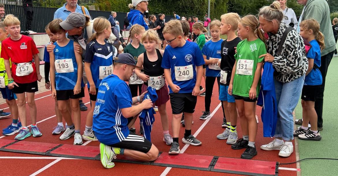 Leichtathletik-Nachwuchs überzeugt beim Herbstlauf in Waren
