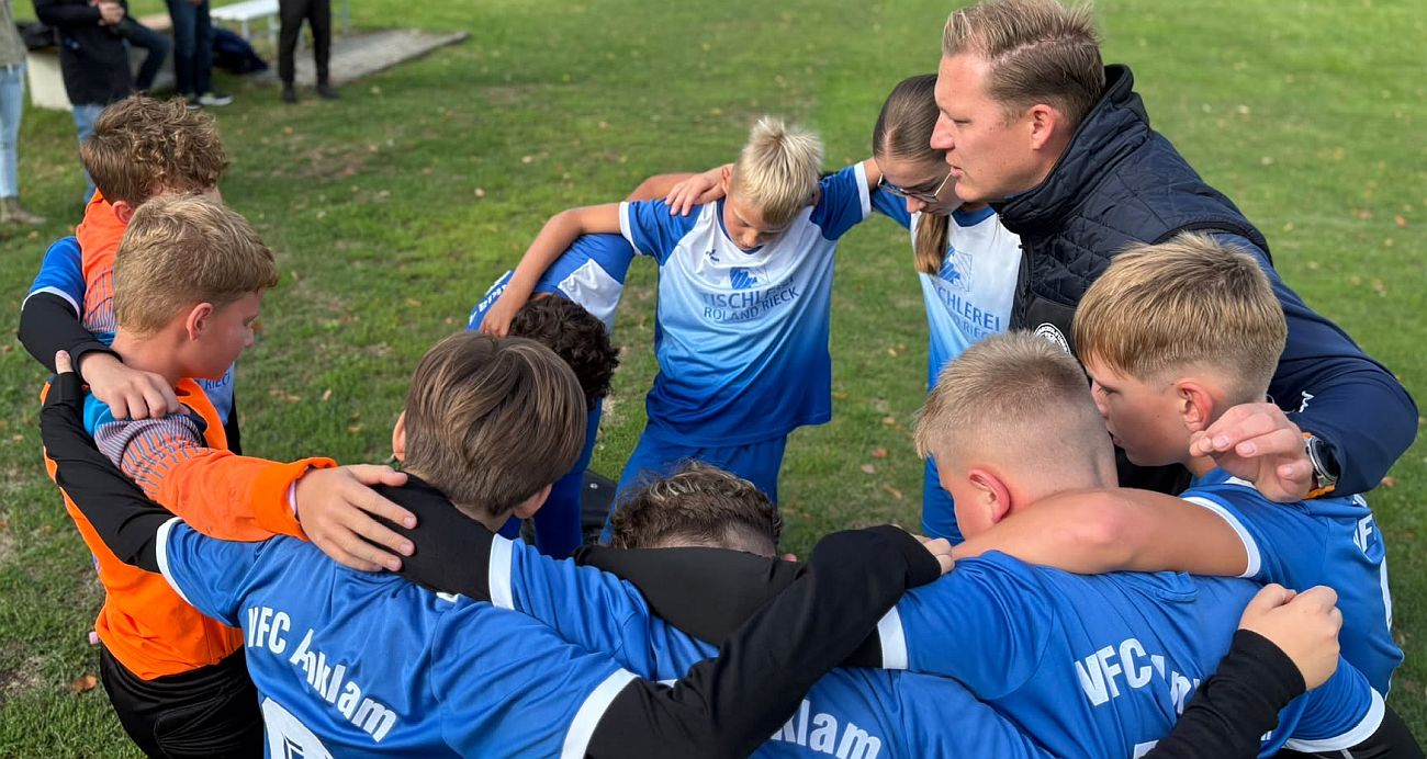 Starker Pokalfight bleibt unbelohnt: D1-Junioren scheiden in Pasewalk aus Starker Pokalfight bleibt unbelohnt: D1-Junioren scheiden in Pasewalk aus